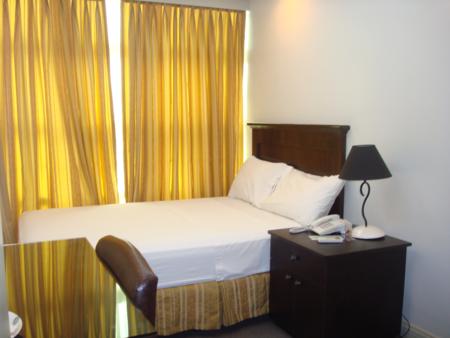 hotel near mactan cebu airport