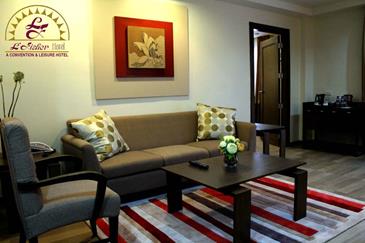l fisher hotel_room6