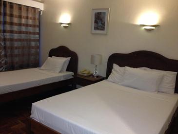 vacation hotel cebu_room2
