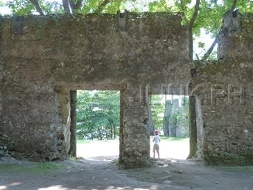 camiguin tourist spots_old church ruins
