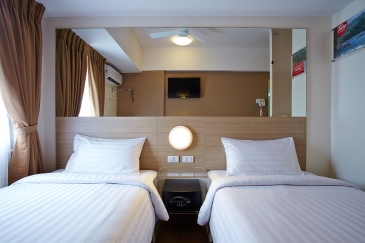 tune hotel cagayan de oro_twin room