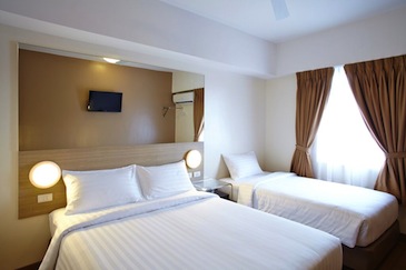 red planet hotel cagayan de oro - family room