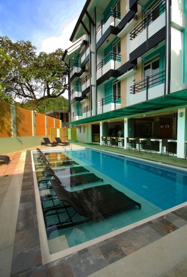 sea cocoon hotel el nido_swimming pool