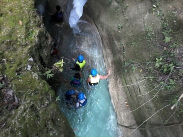 canyoneering in cebu