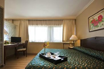 hotel fleuris_guest room