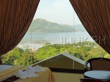 mt tapyas hotel_bay view room