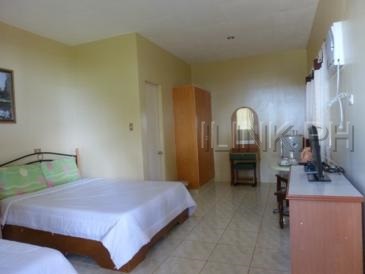 camotes resort_room