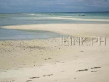 island hopping in cebu_pandanon sandbar