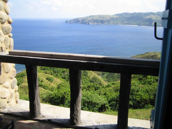 batanes hotels - fundacion pacita nature lodge