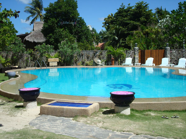 resorts moalboal