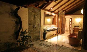 ariara island_beach cottage2