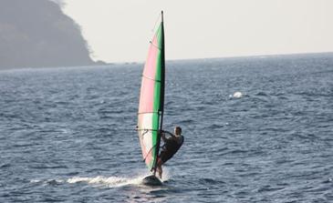ariara island_wind surfing