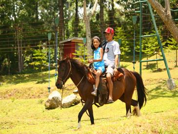 eden nature park_horseback riding