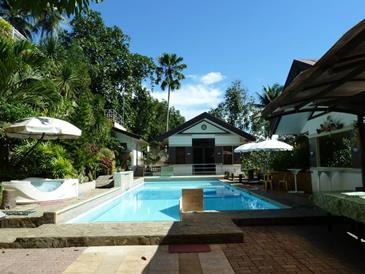 davao eagle ridge resort_swimming pool