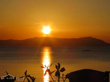 el nido cove resort_sunset