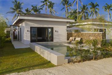 kandaya resort_beach pool villa