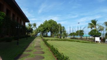 fort ilocandia_hotel grounds