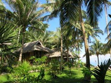 volcan beach resort camiguin_cottage3