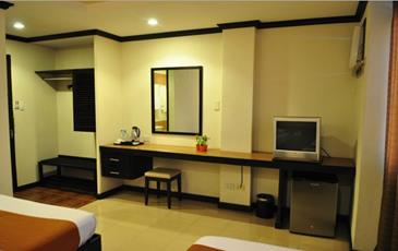 o hotel bacolod_exec room2