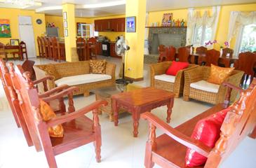 dive batanes lodge_lobby