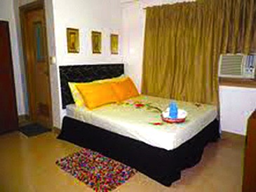 brandon's lodge batanes_guest room2