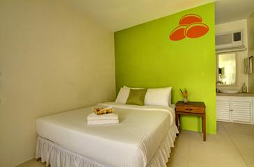 momo beach house bohol_room2