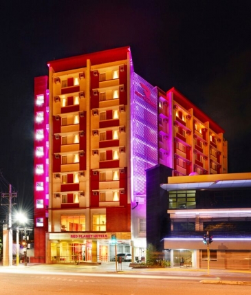 red planet hotel cebu_exterior