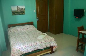 martin's inn batanes_room2