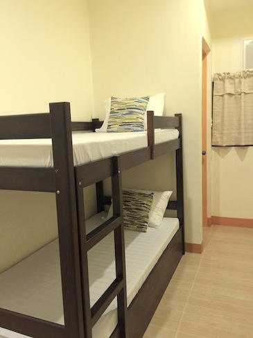 anri pension house cebu_room