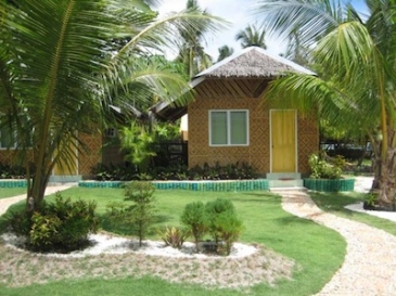 whites and greens beach resort