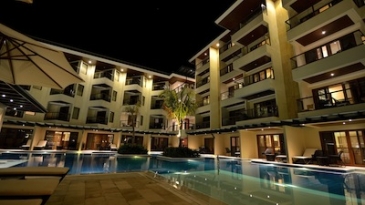 henann resort alona beach_main building2