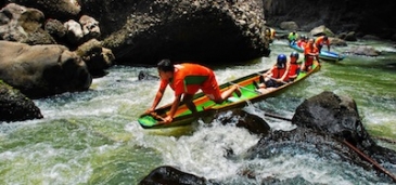 pagsanjan falls tour_shooting the rapids