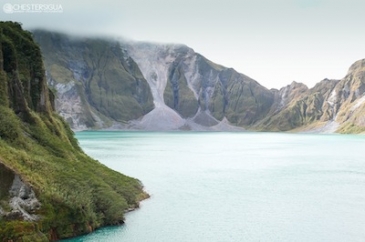 mt pinatubo tour_crater