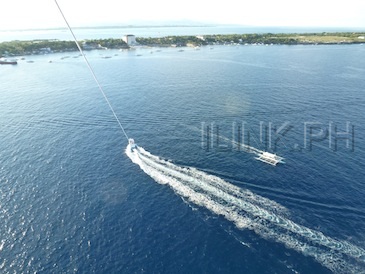 cebu parasailing