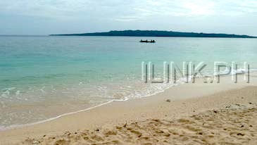 puka beach boracay