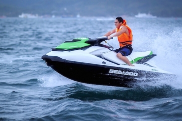 boracay jet ski