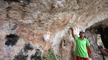 anda tour_lamanoc island hermatite paintings