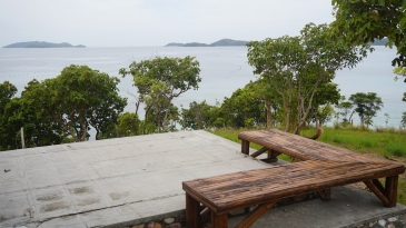 coron reefs and wrecks tour - pass island4