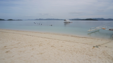 coron tours_pass island