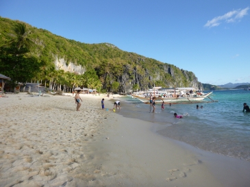7 commandos beach
