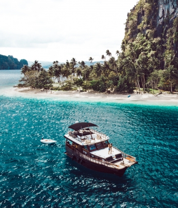 yacht charter el nido