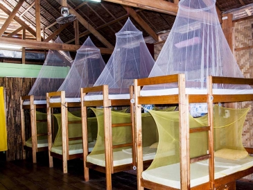 presko hotel siargao_16-bed mixed dormitory bunk beds