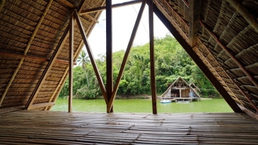buswang lake_floating cottage
