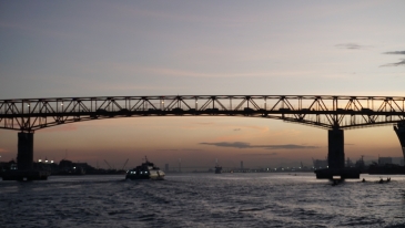 cebu sunset cruise first bridge
