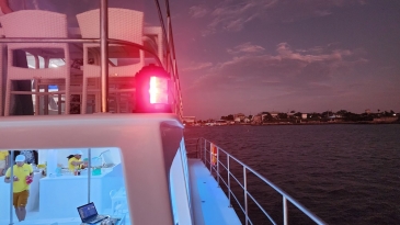 sunset cruise cebu_night scene