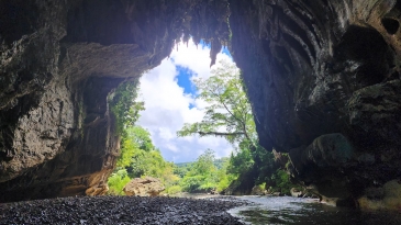 tacloban tour - sohoton cave and natural park