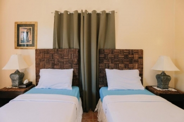 moalboal resort