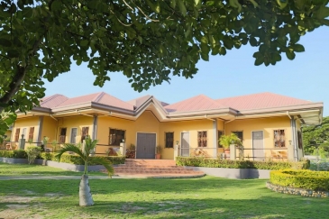 moalboal resort