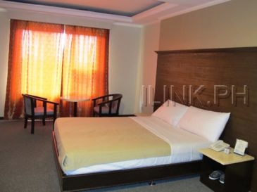 cebu hilltop hotel_deluxe room