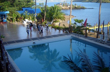 divelink resort_pool